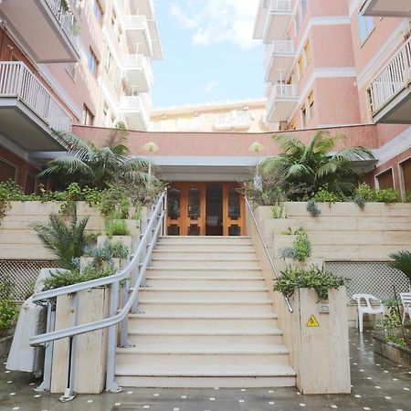 Le Stanze Di Mami Salerno Exterior foto